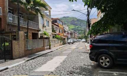 Casa em condomínio fechado com 4 quartos à venda na Rua Pedro Teles, 600, Praça Seca, Rio de Janeiro, 120 m2 por R$ 310.000