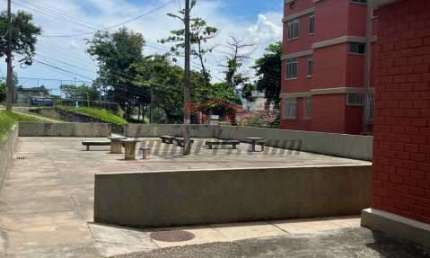 Apartamento com 2 quartos à venda na Rua Professor Manuel Lima, 30, Freguesia (Jacarepaguá), Rio de Janeiro, 48 m2 por R$ 169.900
