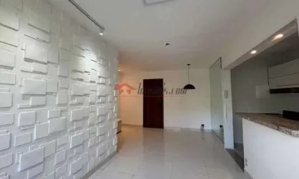 Apartamento com 2 quartos à venda na rua paulo moreira da silva, 255, taquara, rio de janeiro, 55 m2 por r$ 200.000