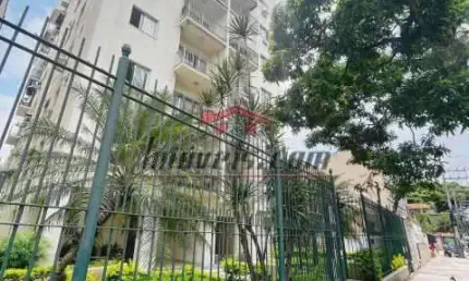 Apartamento com 2 quartos à venda na rua cândido benício, 2363, tanque, rio de janeiro, 60 m2 por r$ 190.000