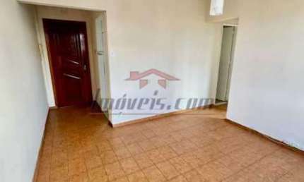 Apartamento com 2 quartos à venda na Rua dos Prazeres, 144, Taquara, Rio de Janeiro, 52 m2 por R$ 190.000