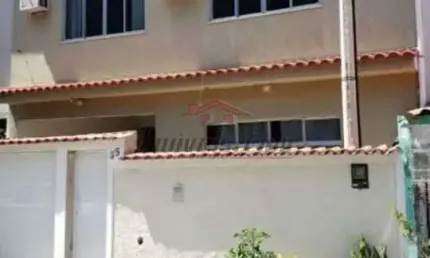 Casa com 4 quartos à venda na Rua São Marcelo, 35, Camorim, Rio de Janeiro, 200 m2 por R$ 450.000