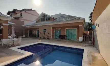 Casa em condomínio fechado com 4 quartos à venda na Rua Machado Portela, 63, Jacarepaguá, Rio de Janeiro, 493 m2 por R$ 2.100.000