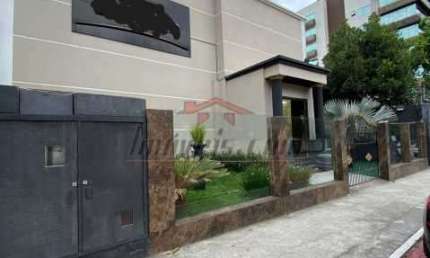 Ponto comercial com 3 salas à venda na Estrada Pau-ferro, 1238, Freguesia (Jacarepaguá), Rio de Janeiro, 890 m2 por R$ 4.490.000