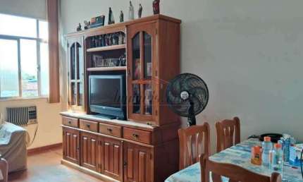 Apartamento com 3 quartos à venda na Rua Doutor Bernardino, 592, Praça Seca, Rio de Janeiro, 70 m2 por R$ 180.000