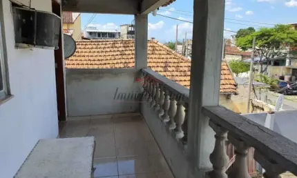 Casa com 3 quartos à venda na Rua Mário Hermes, 217, Bento Ribeiro, Rio de Janeiro, 450 m2 por R$ 415.000