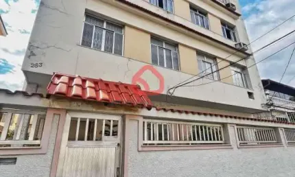 Apartamento com 2 quartos à venda na rua doutor bernardino, 283, praça seca, rio de janeiro, 61 m2 por r$ 180.000