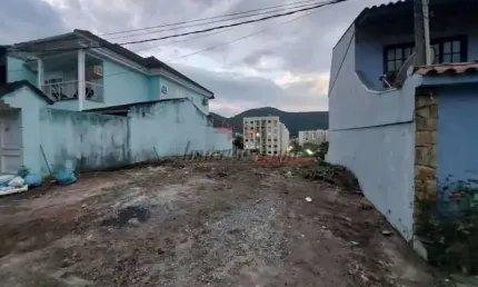 Terreno em condomínio fechado à venda na Rua Aperibé, 6, Taquara, Rio de Janeiro, 250 m2 por R$ 420.000