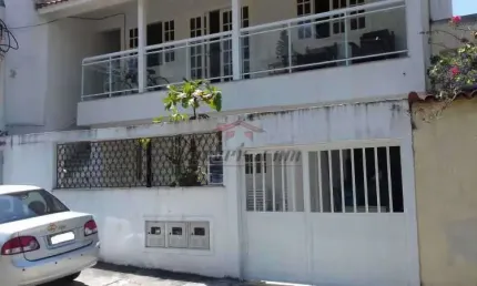 Casa em condomínio fechado com 8 quartos à venda na Rua Mariluz, 380, Freguesia (Ilha do Governador), Rio de Janeiro, 380 m2 por R$ 690.000