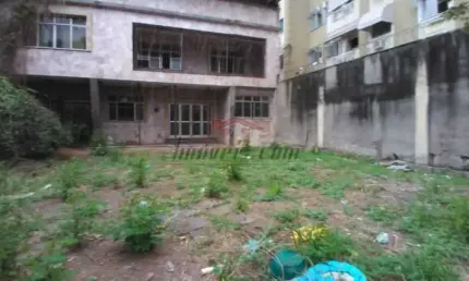 Terreno à venda na Rua Florianópolis, 994, Praça Seca, Rio de Janeiro, 1800 m2 por R$ 750.000