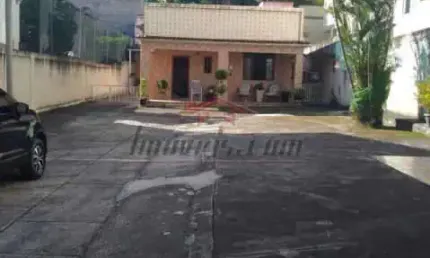 Casa com 2 quartos à venda na rua comendador siqueira, 421, pechincha, rio de janeiro, 256 m2 por r$ 749.900