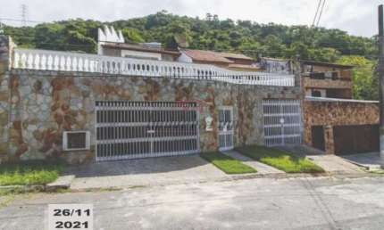 Casa em condomínio fechado com 4 quartos à venda na Rua São Caetano do Sul, 172, Vila Valqueire, Rio de Janeiro, 675 m2 por R$ 990.000