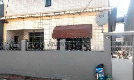 Casa com 2 quartos à venda na Estrada Intendente Magalhães, 201, Vila Valqueire, Rio de Janeiro, 108 m2 por R$ 280.000
