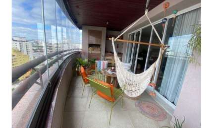 Apartamento com 3 quartos, 200m², à venda em São Paulo, Moema