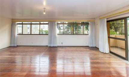 Apartamento com 4 quartos, 240m², à venda em São Paulo, Higienópolis