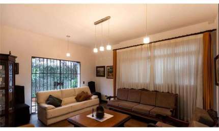Casa com 3 quartos, 280m², à venda em São Paulo, Planalto Paulista