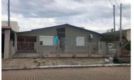 Casa com 4 quartos à venda no Fátima, Canoas 