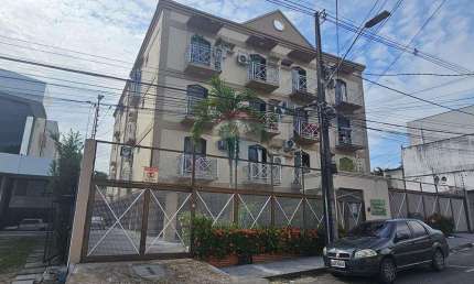 Apartamento no Vieiralves, 2 quartos sendo uma suíte, em condomínio