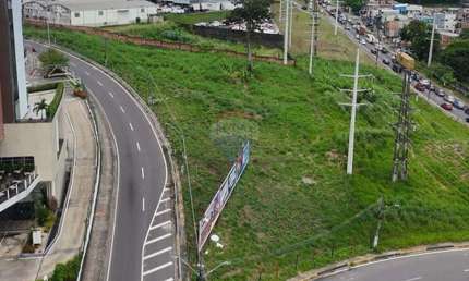 vendo - Terreno na Avenida das Torres, Av. Governador José Lindoso