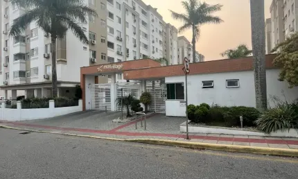 Apartamento com 3 Quartos e 2 banheiros à Venda, 75 m² por R$ 580.000