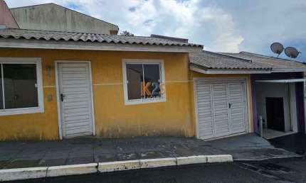 Casa em Condomínio em Barreirinha, Curitiba/PR Por R$335.000,00