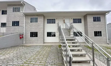 Apartamento com 2 quartos para alugar na rua paschoa lazarotto toniolo, 1458, jardim nossa senhora de fátima, colombo, 38 m2 por r$ 1.100