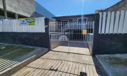 Casa com 3 quartos para alugar na rua luíz mottin, 481, maracanã, colombo, 136 m2 por r$ 2.300