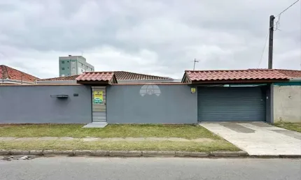 Casa com 3 quartos para alugar na rua roseli pansolin alberti, 76, jardim cristina, colombo, 95 m2 por r$ 2.200