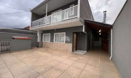 Casa com 3 quartos para alugar na Rua Costa e Silva, 770, Jardim Amélia, Pinhais, 142 m2 por R$ 4.700