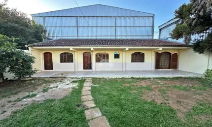 Casa com 2 quartos para alugar na Rua Terra Boa, 580, Emiliano Perneta, Pinhais, 80 m2 por R$ 2.000