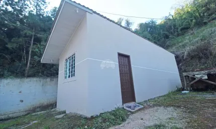 Casa com 1 quarto para alugar na Rua Norberto Júlio Voigt, 109, Jardim Cíntia Mara, Almirante Tamandaré, 30 m2 por R$ 900