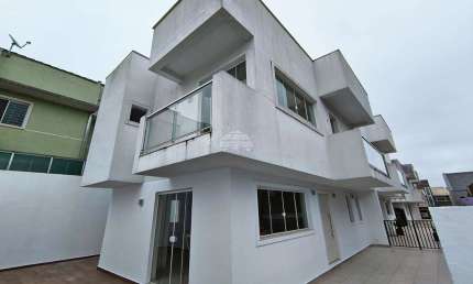 Casa com 2 quartos para alugar na Rua Ângelo Greca, 512, Atuba, Curitiba, 248 m2 por R$ 6.000