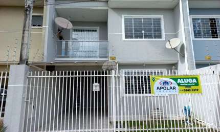 Casa com 3 quartos para alugar na Rua Joaquim Inácio de Souza, 1030, Cidade Jardim, São José dos Pinhais, 100 m2 por R$ 2.900