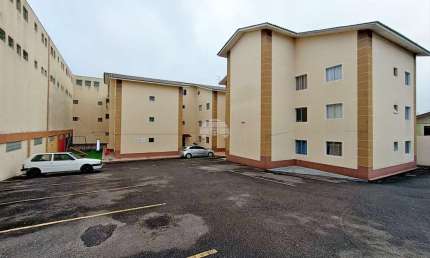 Apartamento com 3 quartos para alugar na Rua Antônio Peres Moreno, 47, Jardim dos Eucaliptos, Colombo, 54 m2 por R$ 1.200