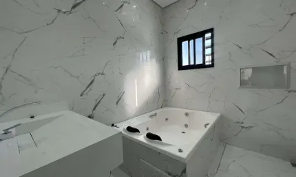 Sobrado com 3 dormitórios, em condomínio no parque tauá - londrina/pr