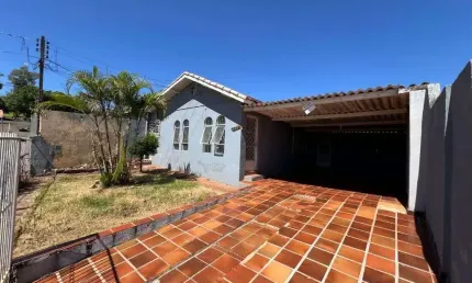 Casa com 3 dormitórios à venda, 100 m² por R$ 179 000,00 - Carnascialli - Londrina/PR