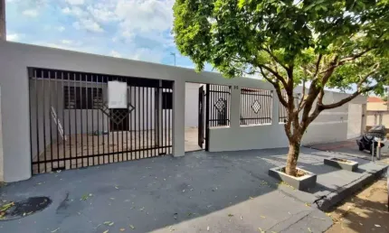 Casa com 2 dormitórios à venda, 75 m² por R$ 300.000,00 - Residencial Abussafe II - Londrina/PR