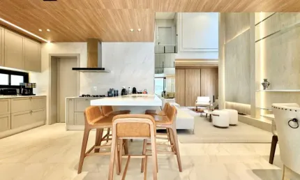 Casa com 5 quartos à venda na Avenida Gil de Abreu Souza, 2335, Esperança, Londrina