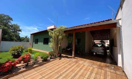 Casa com 3 dormitórios à venda, 90 m² por R$ 299 000,00 - Residencial Abussafe - Londrina/PR