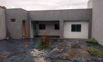Casa com 2 quartos à venda na Rua Santa Sofia, Espanha, Londrina