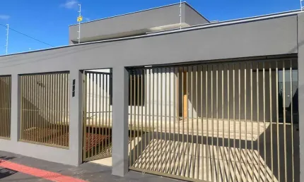 Casa com 3 quartos à venda na Rua João Ferreira de Almeida, Residencial Abussafe, Londrina