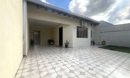 Casa com 2 quartos à venda na Rua Anhangüera, 116A, São Pedro, Londrina