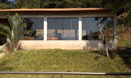 Chácara com 5 dormitórios à venda, 16000 m² por R$ 1.400.000,00 - Limoeiro - Londrina/PR