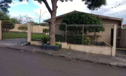 Casa com 3 dormitórios à venda, 100 m² por R$ 630.000,00 - Bandeirantes - Londrina/PR