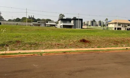 Terreno à venda na Rua João Stringheta, São Pedro, Londrina