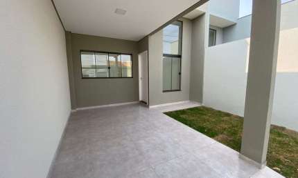 Casa com 2 quartos à venda na Rua Jácomo Storti, 115, Estados, Londrina