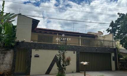 Casa com 3 quartos à venda no Jardim Guararapes, Londrina 