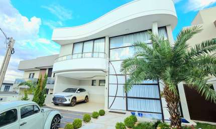 Sobrado de Alto Padrão no Condomínio Morada das Flores à Venda, 238 m², R$ 2.500.000,00 - Cambé