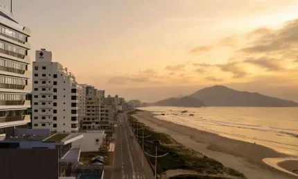 Apartamento com 3 quartos à venda na Avenida Prefeito Cirino Adolfo Cabral, 9, Gravata, Navegantes