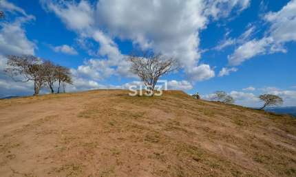 Terreno em condomínio fechado à venda na Rodovia BR-040, Araras, Petrópolis por R$ 2.250.000